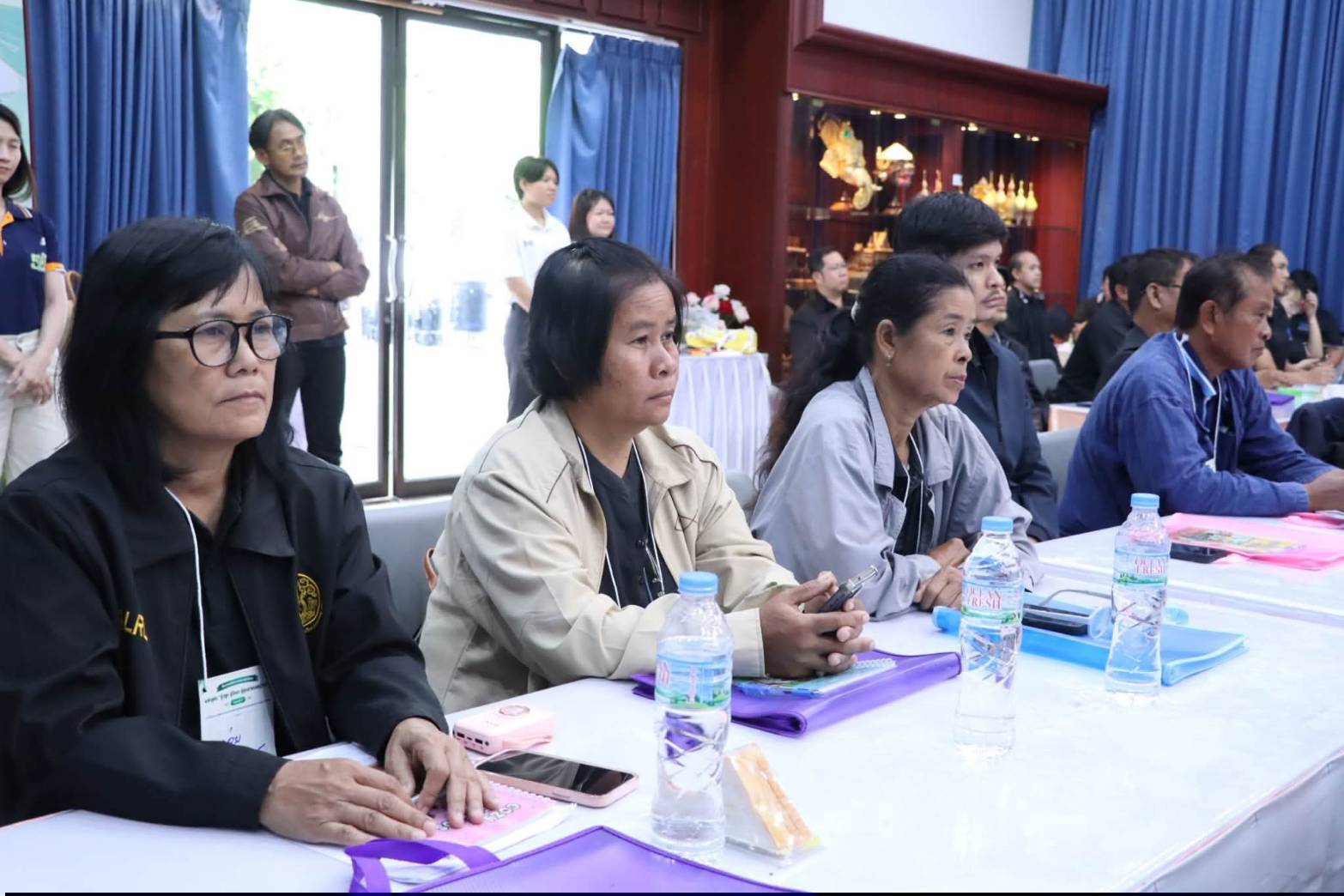 title - เลขาธิการสำนักงานการปฏิรูปที่ดินเพื่อเกษตรกรรม เป็นประธานในพิธีเปิดโครงการฝึกอบรมเชิงปฏิบัติการ หลักสูตร “รู้ปลูก รู้รักษา รู้คุณค่าของหญ้าแฝก” ระยะที่ 2 ภายใต้โครงการพัฒนาและรณรงค์การใช้หญ้าแฝกอันเนื่องมาจากพระราชดำริ ประจำปีงบประมาณ พ.ศ. 2569 ณ ศูนย์ส่งเสริมและพัฒนาอาชีพเสริมนอกภาคการเกษตร (ศพส.)